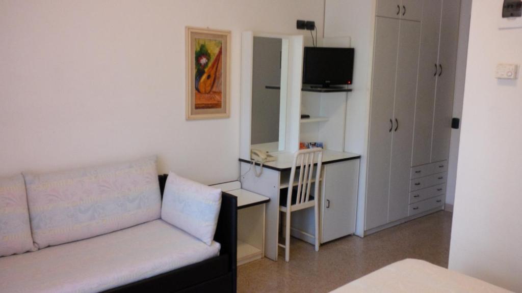 Hotel Trocadero Riccione Room photo